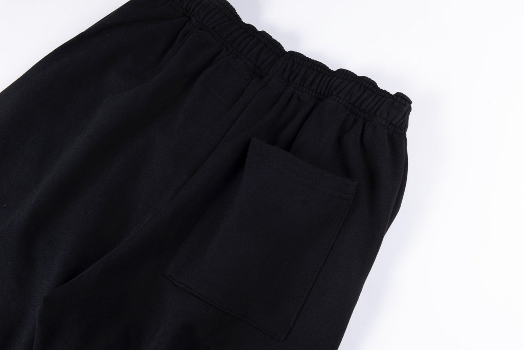 Hellstar Airbrushed Skull Closed Elastic Bottom Sweatpants