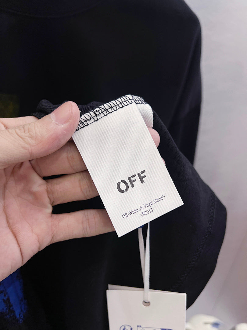 OFF-WHITE Colorful Gradient Arrow Print T-Shirt